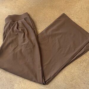 HALARA Brown Pantsuit